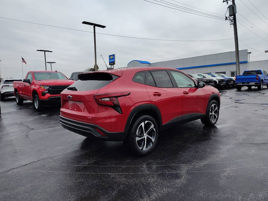 New 2026 Chevrolet Trax RS w/ Driver Confidence Package image 3