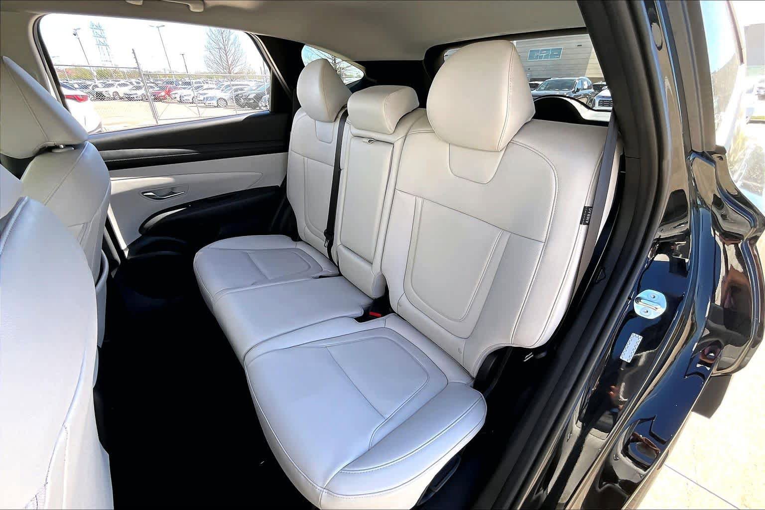 Certified 2025 Hyundai Tucson SEL image 18