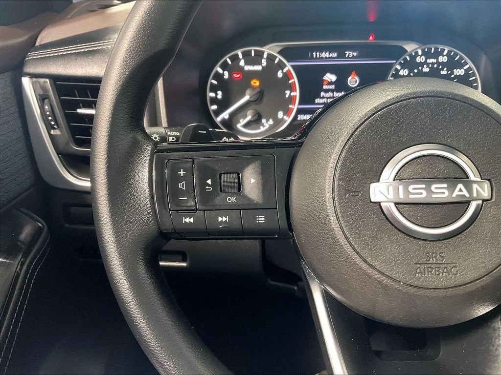 Used 2023 Nissan Rogue SV AWD/4WD image 22