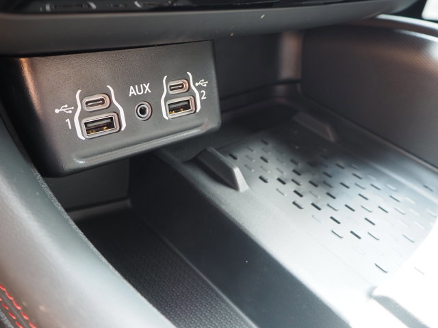 Certified 2025 Dodge Durango R/T image 29