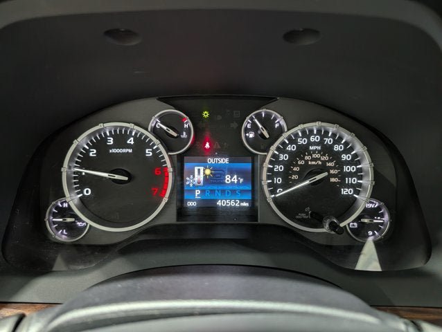 Used 2014 Toyota Tundra Limited w/ Limited Premium Package AWD/4WD image 22