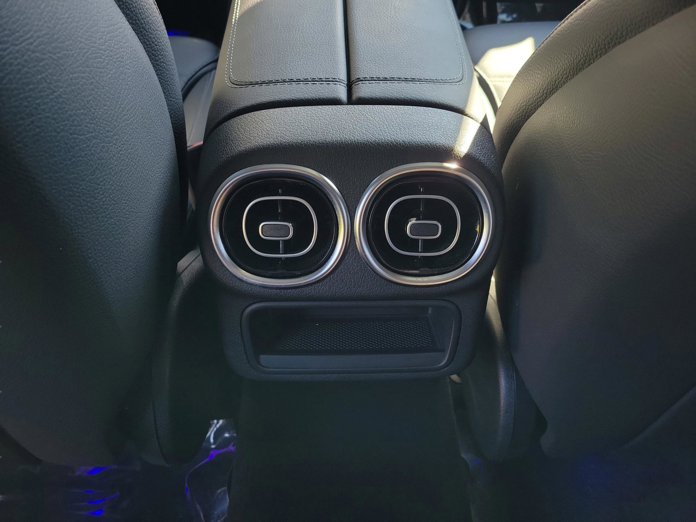 Certified 2025 Mercedes-Benz GLC 300 image 15