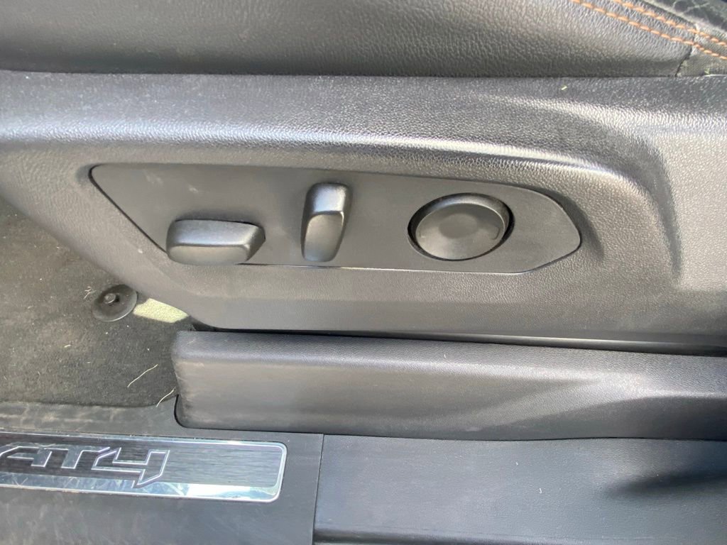 Used 2024 GMC Sierra 2500 AT4 w/ AT4 Preferred Package image 10