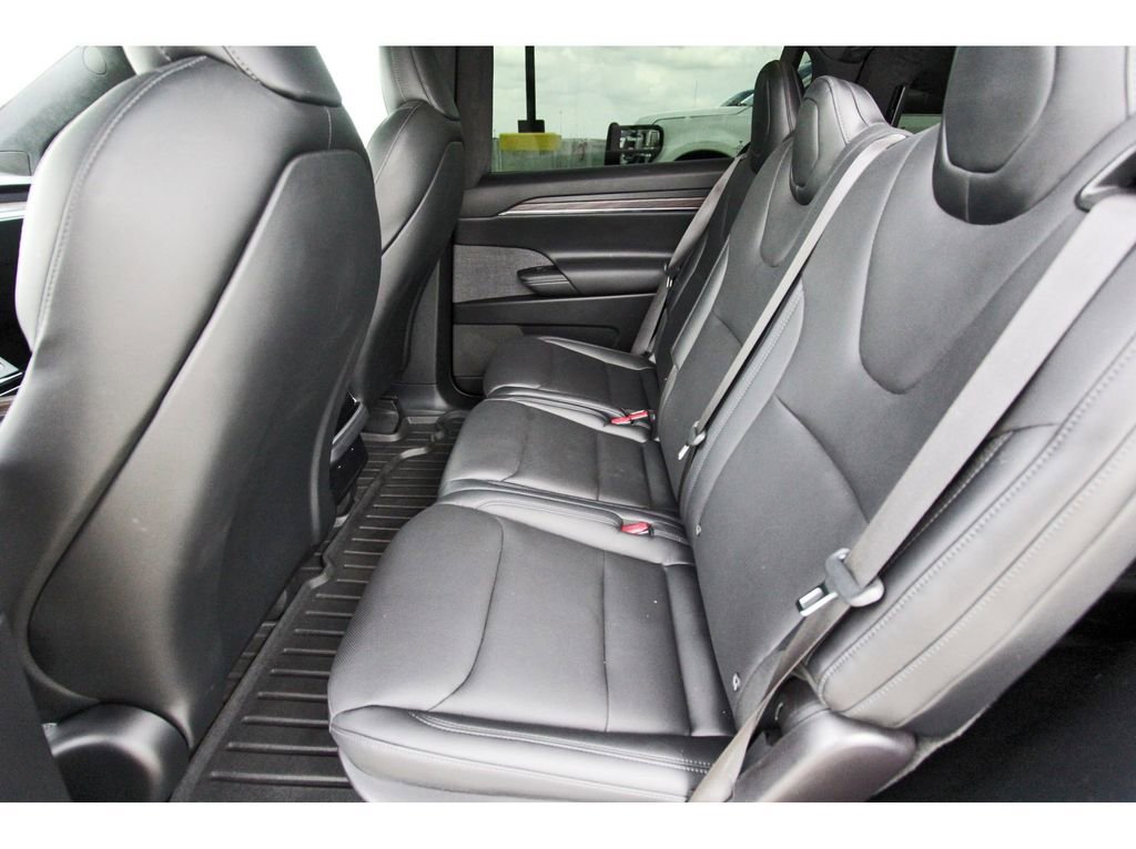 Used 2022 Tesla Model X AWD/4WD image 7