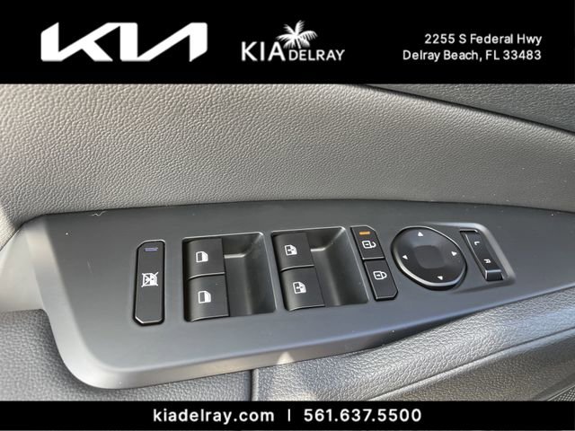 New 2026 Kia Sportage EX FWD image 17