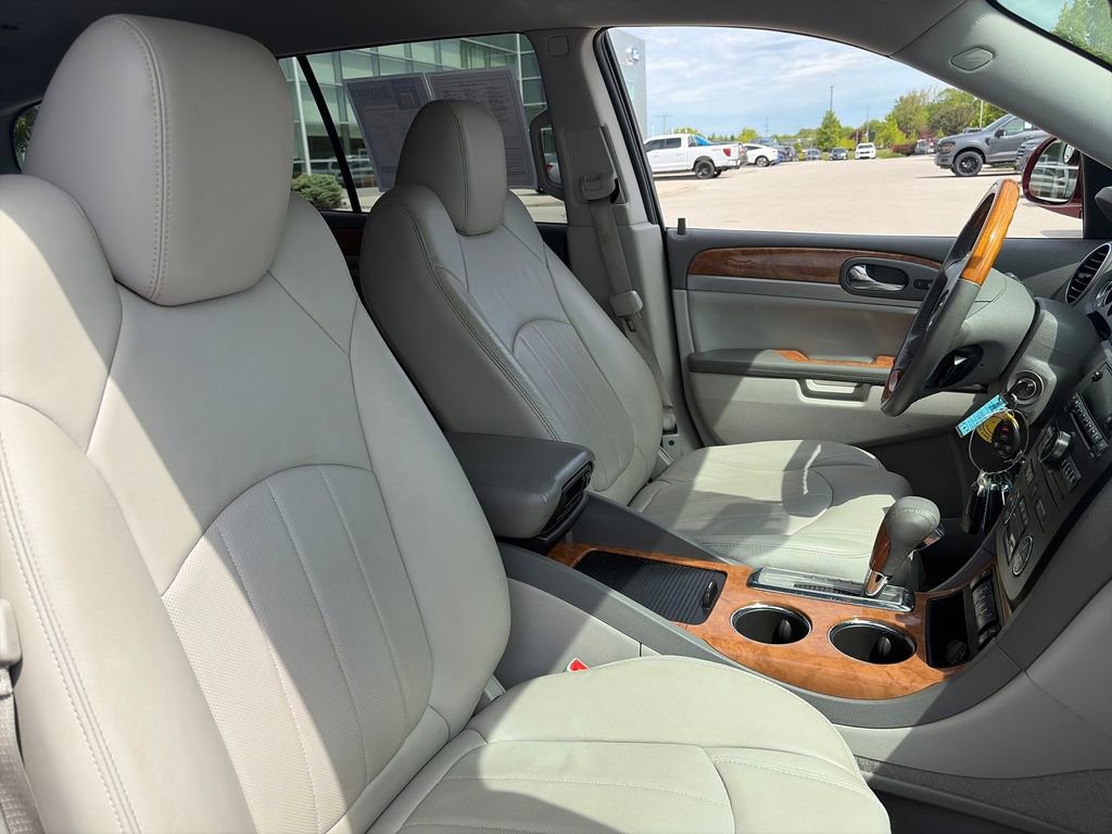 Used 2012 Buick Enclave Leather FWD image 12