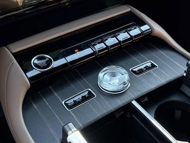 New 2026 Lincoln Navigator L Black Label AWD/4WD image 30