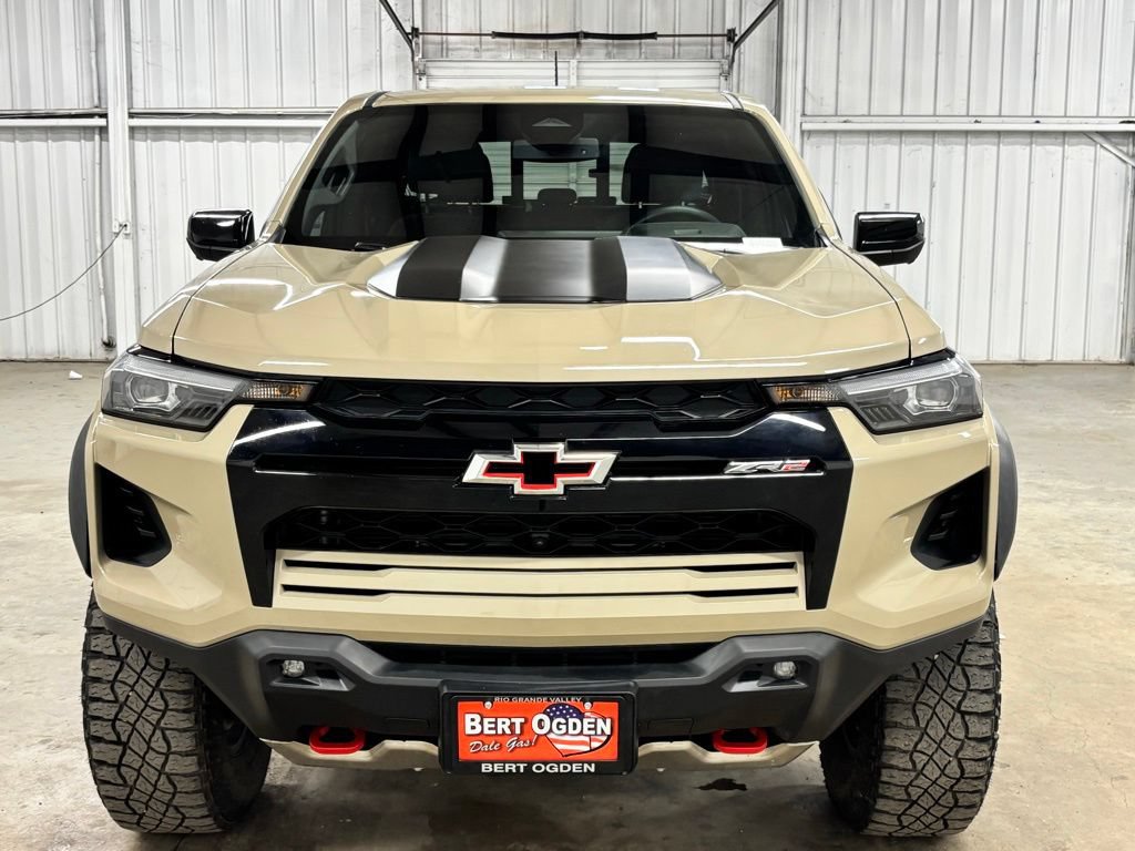 Used 2024 Chevrolet Colorado ZR2 w/ Technology Package AWD/4WD image 3