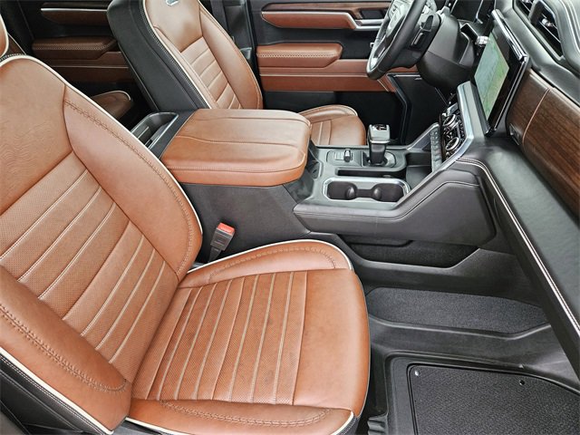 Used 2025 GMC Sierra 1500 Denali Ultimate image 14