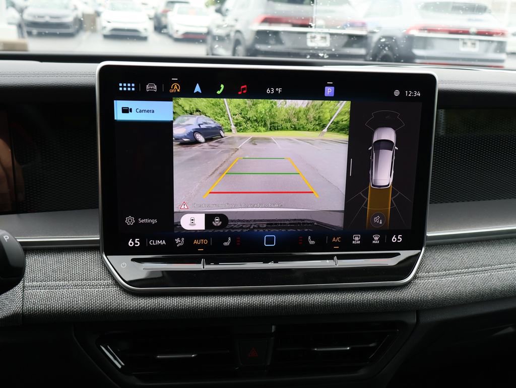 Used 2025 Volkswagen Tiguan S image 24