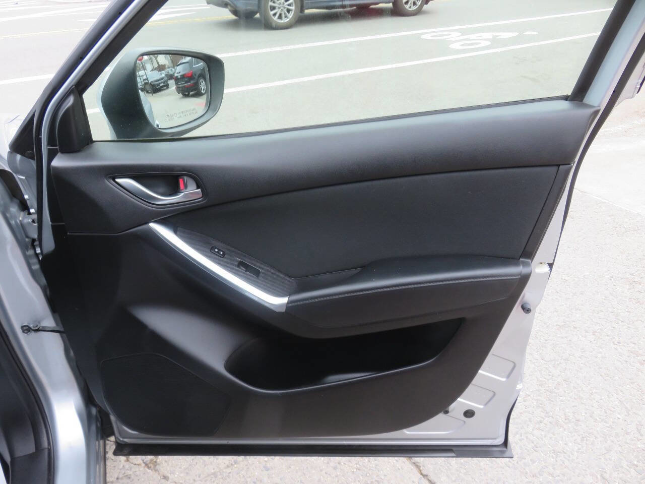 Used 2016 MAZDA CX-5 Touring image 29