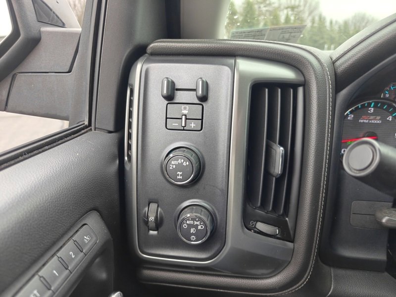 Used 2017 Chevrolet Silverado 1500 LTZ Z71 w/ LTZ Plus Package image 24