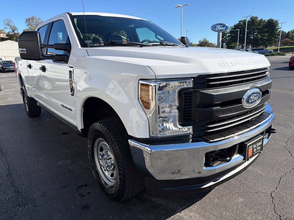 Used 2019 Ford F250 XL w/ Power Equipment Group AWD/4WD image 7