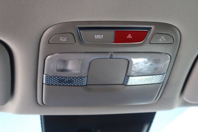 Used 2024 Kia Telluride LX FWD image 15