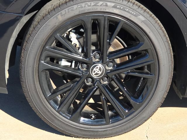 Used 2025 Toyota Camry SE image 9