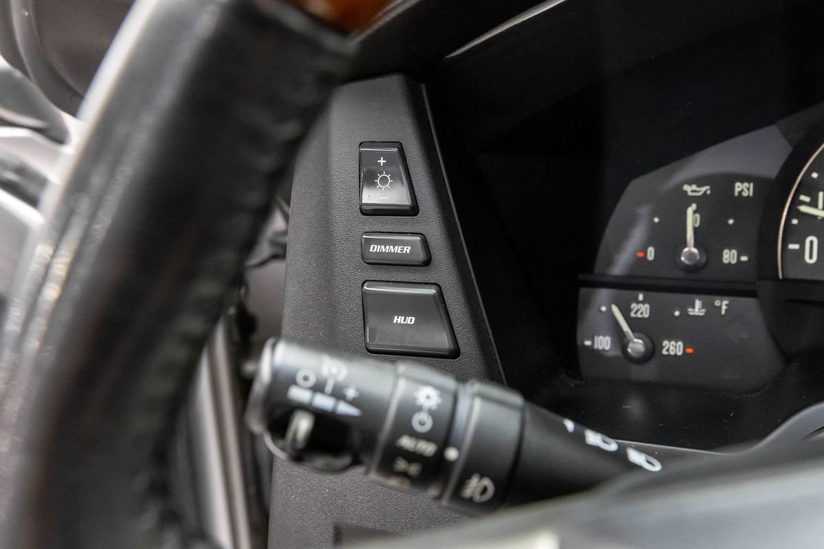 Used 2007 Cadillac XLR RWD image 27
