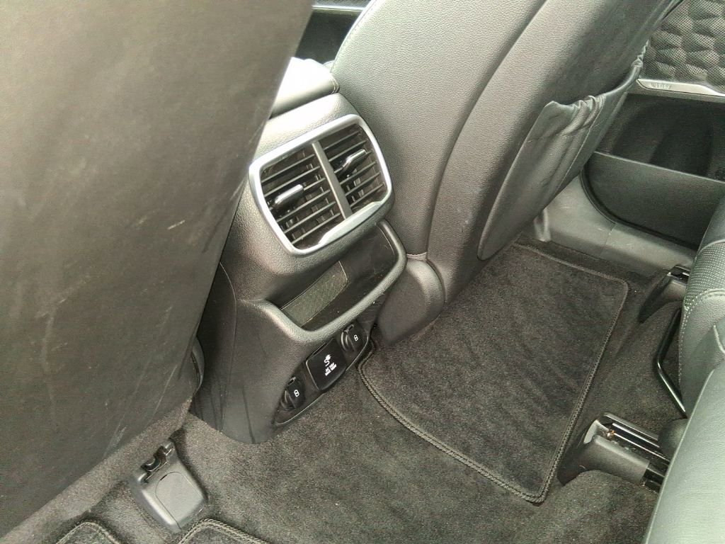 Used 2019 Hyundai Santa Fe FWD image 20