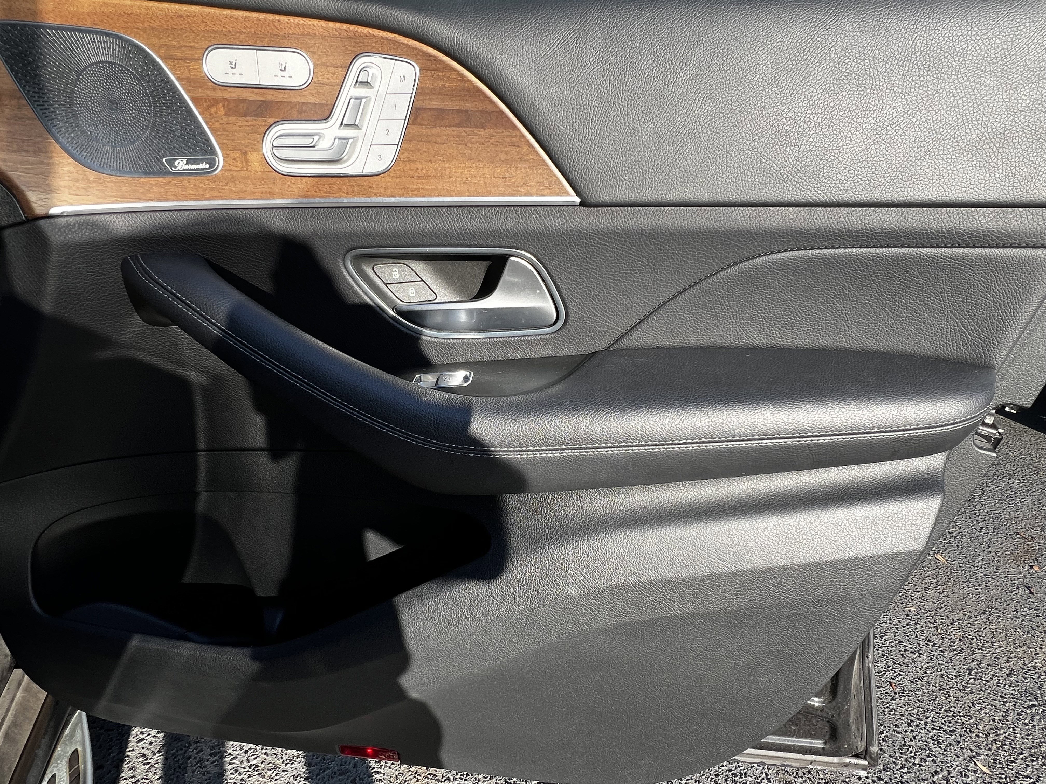 Used 2020 Mercedes-Benz GLS 580 4MATIC image 44