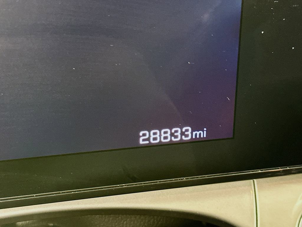 Used 2025 Chevrolet Trax LT image 17