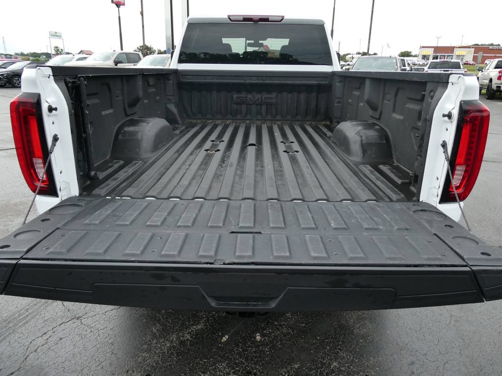 Certified 2023 GMC Sierra 3500 SLT w/ Gooseneck/5TH Wheel Package AWD/4WD image 12