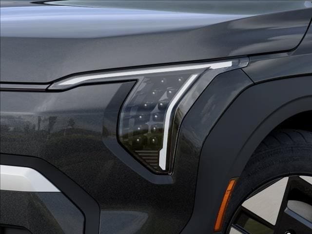 New 2027 Kia EV3 Wind FWD image 10
