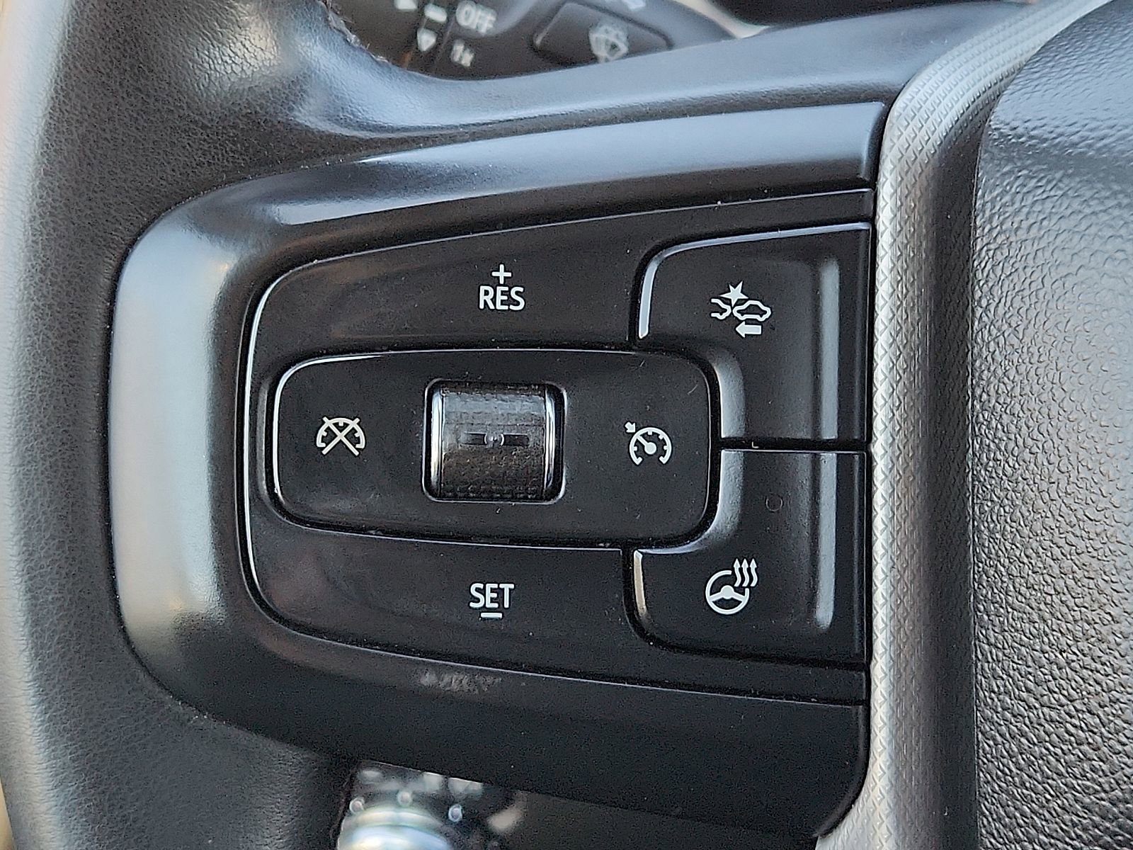 Used 2024 GMC Sierra 2500 Denali w/ Denali Reserve Package image 19