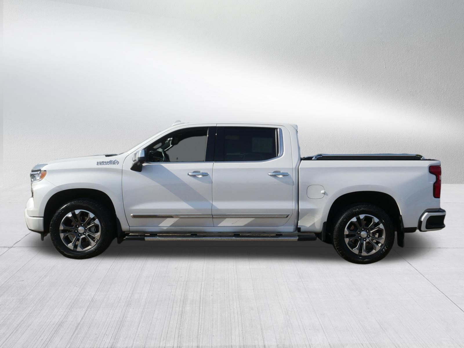 Used 2022 Chevrolet Silverado 1500 High Country AWD/4WD image 4