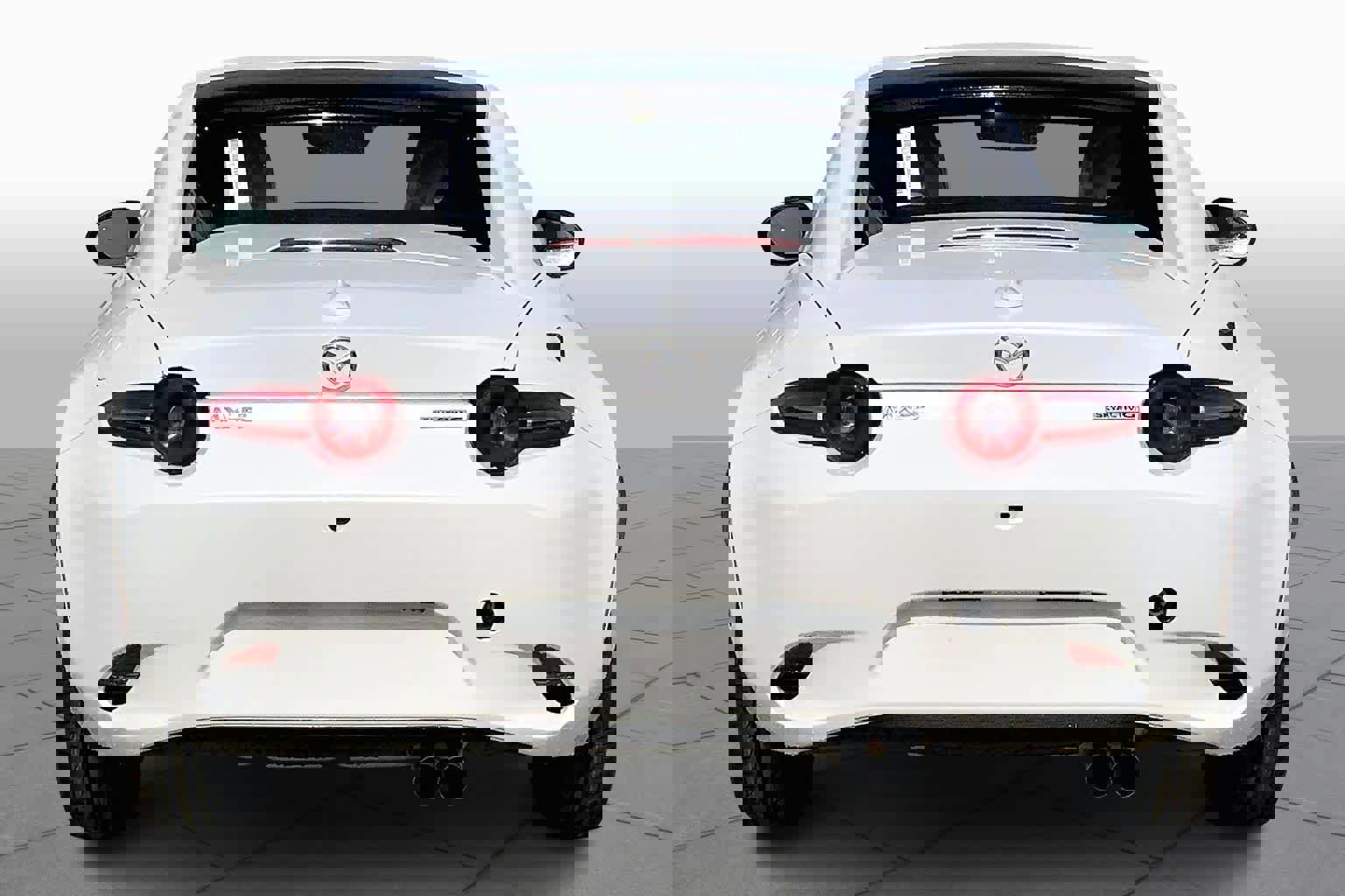 New 2026 MAZDA MX-5 Miata RF Grand Touring image 4