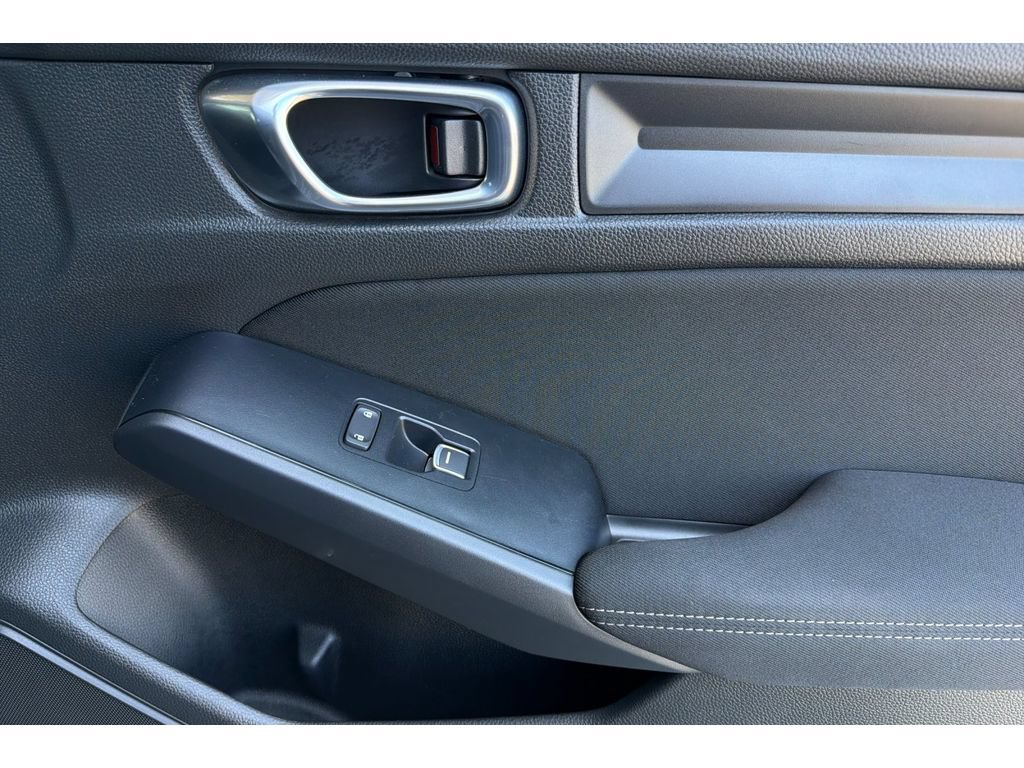 Used 2025 Honda Civic Sport image 18