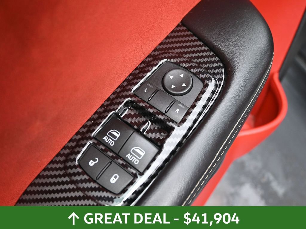 Used 2016 Dodge Challenger SRT Hellcat image 23