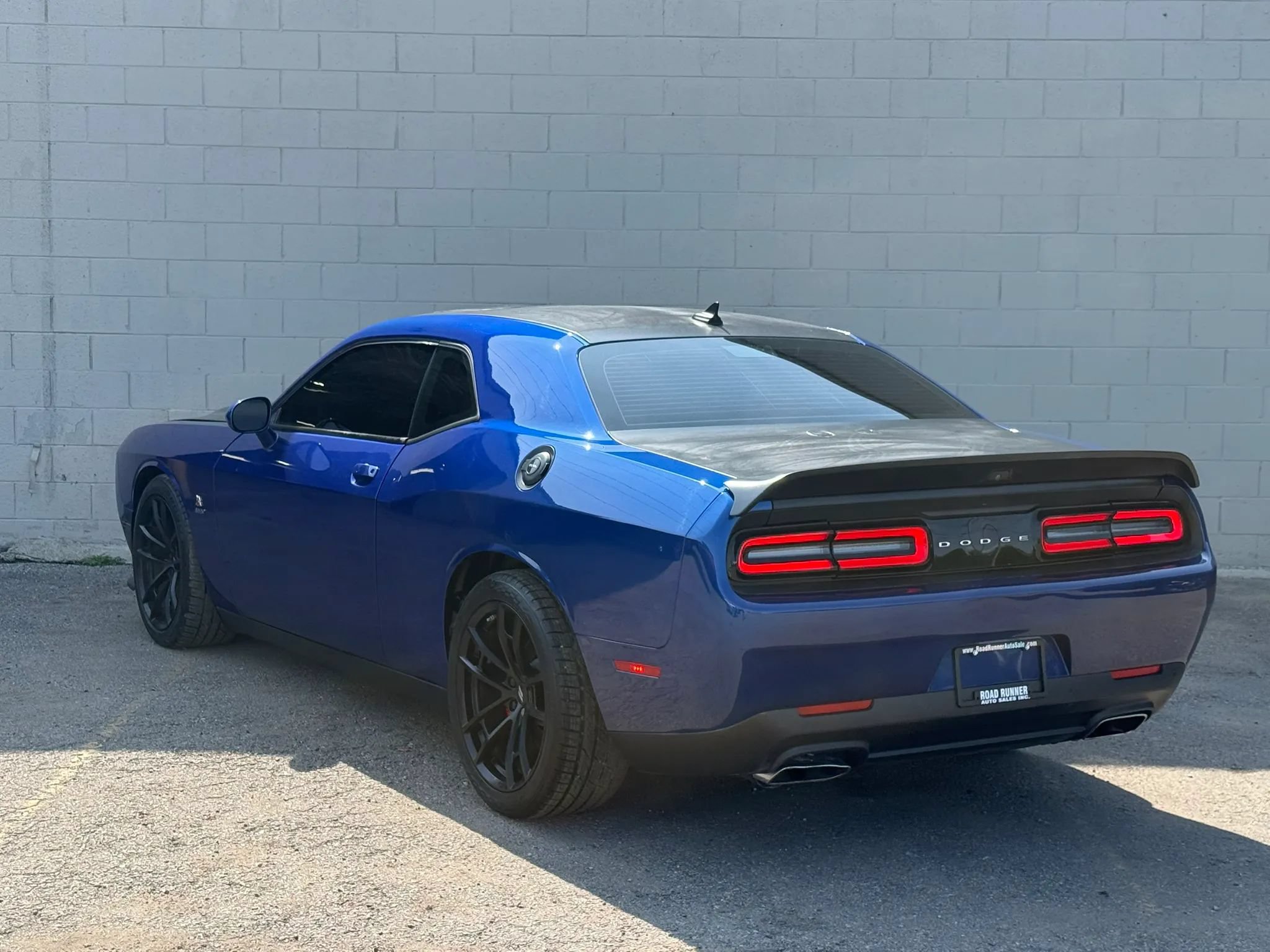 Used 2021 Dodge Challenger R/T Scat Pack RWD image 8
