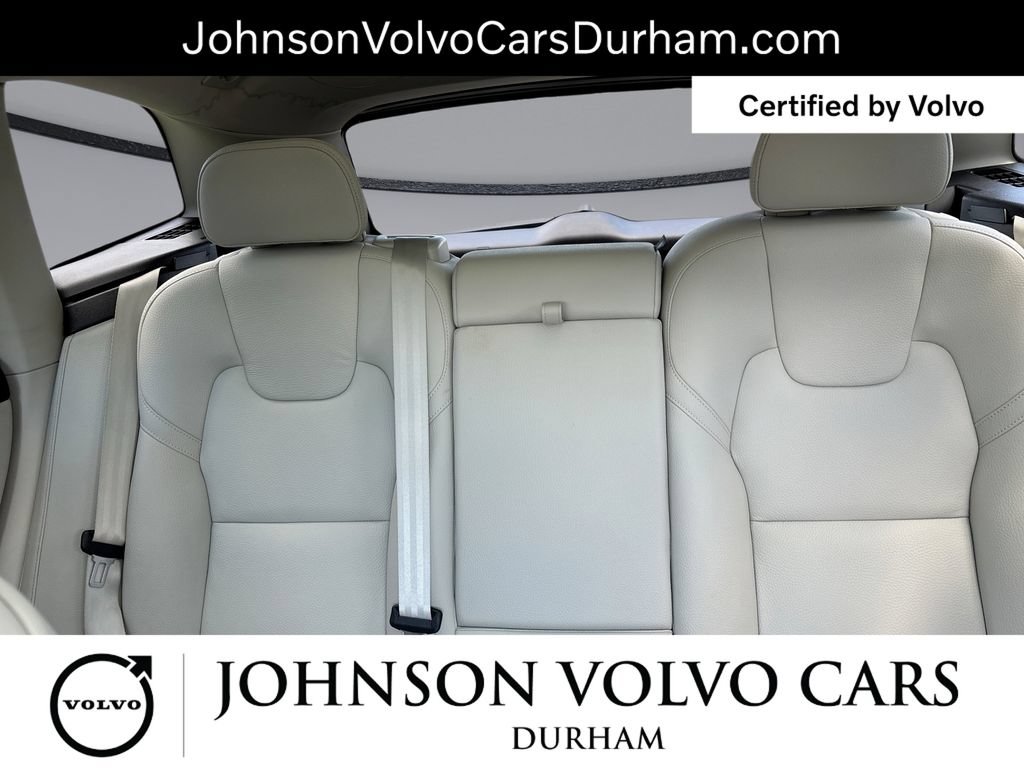 Used 2023 Volvo XC60 B5 Plus w/ Climate Package AWD/4WD image 27