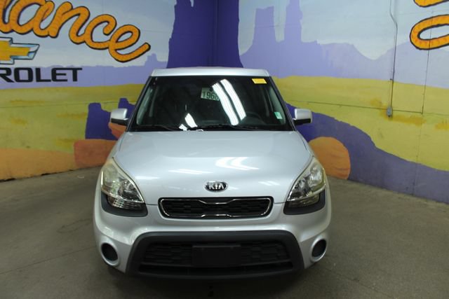 Used 2013 Kia Soul FWD image 3