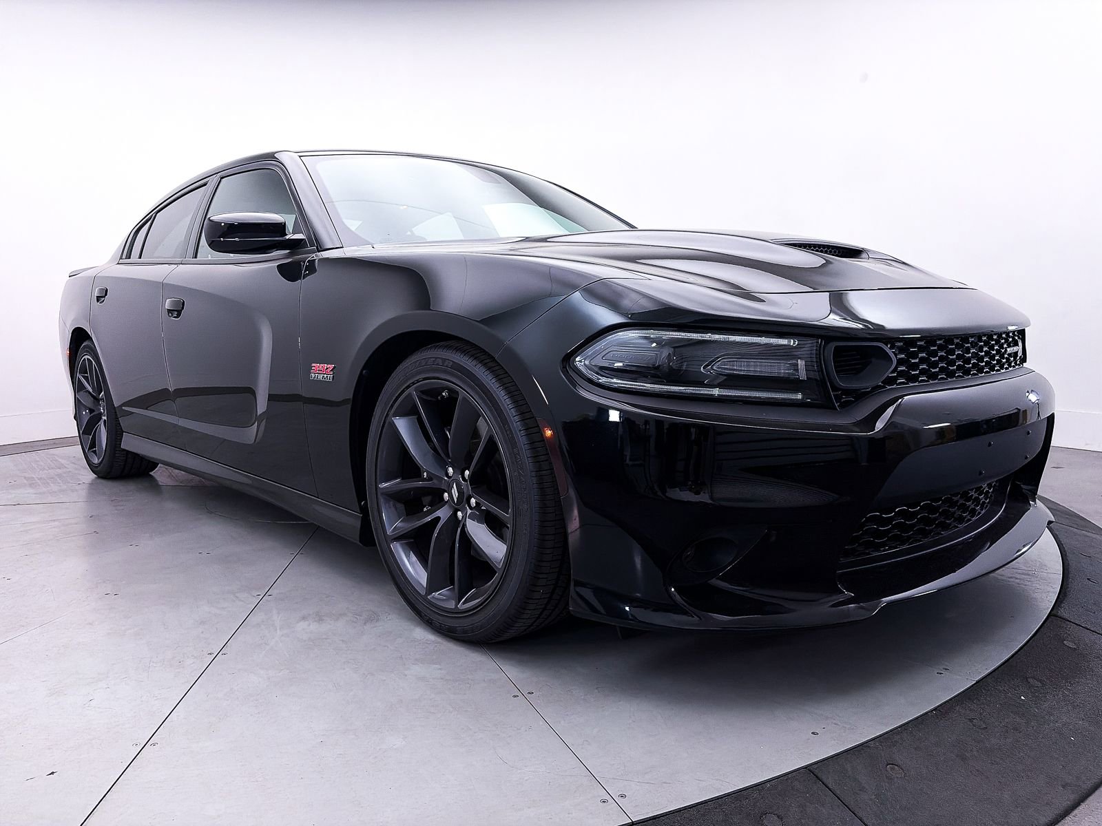 Used 2019 Dodge Charger Scat Pack image 10
