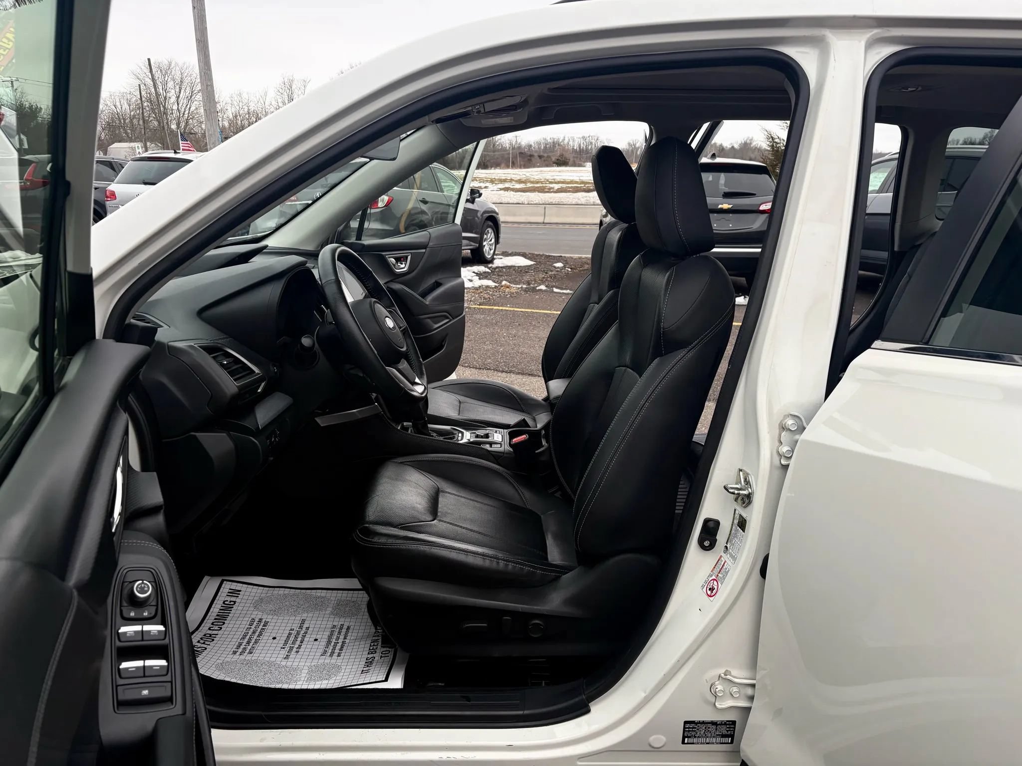 Used 2019 Subaru Forester Limited AWD/4WD image 17