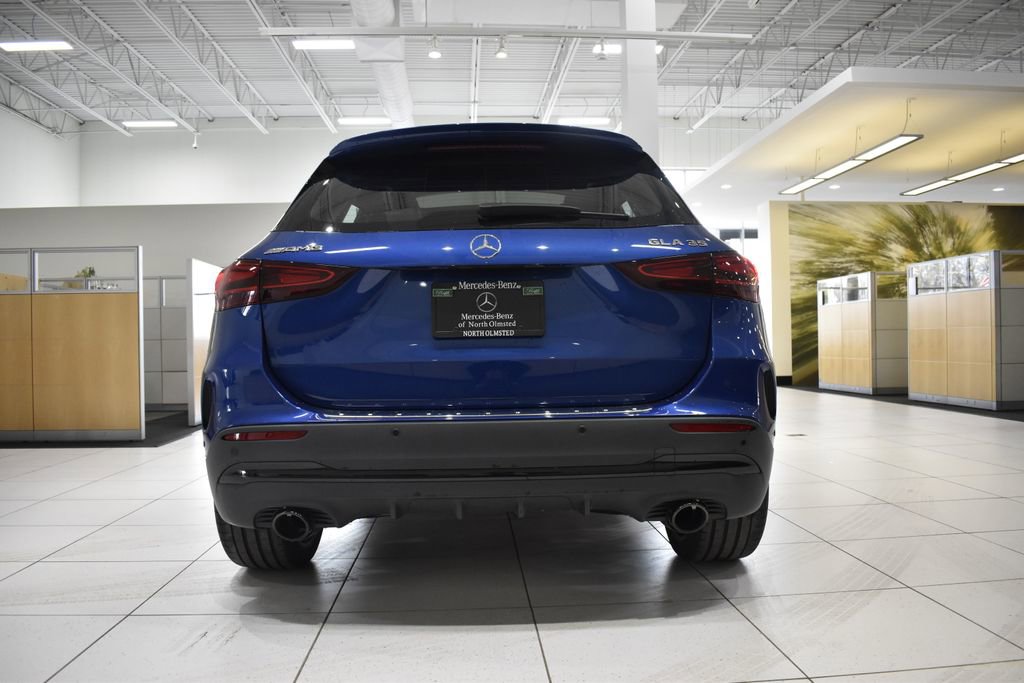 Certified 2024 Mercedes-Benz GLA 35 AMG 4MATIC image 4