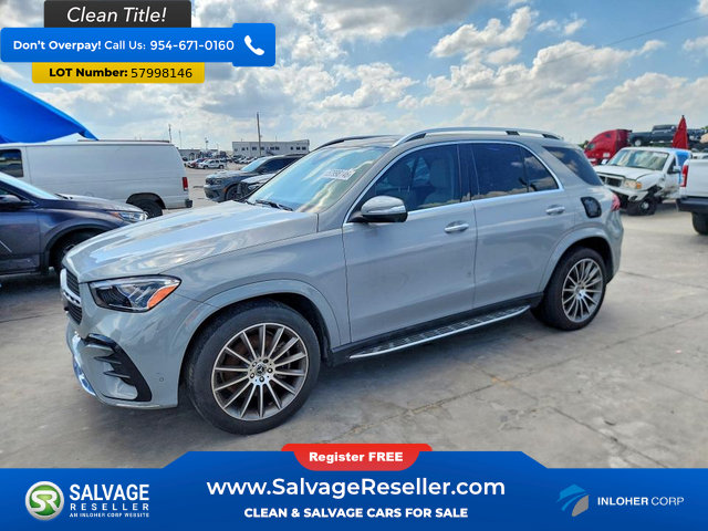 Used 2024 Mercedes-Benz GLE 450e 4MATIC w/ AMG Line Exterior image 1