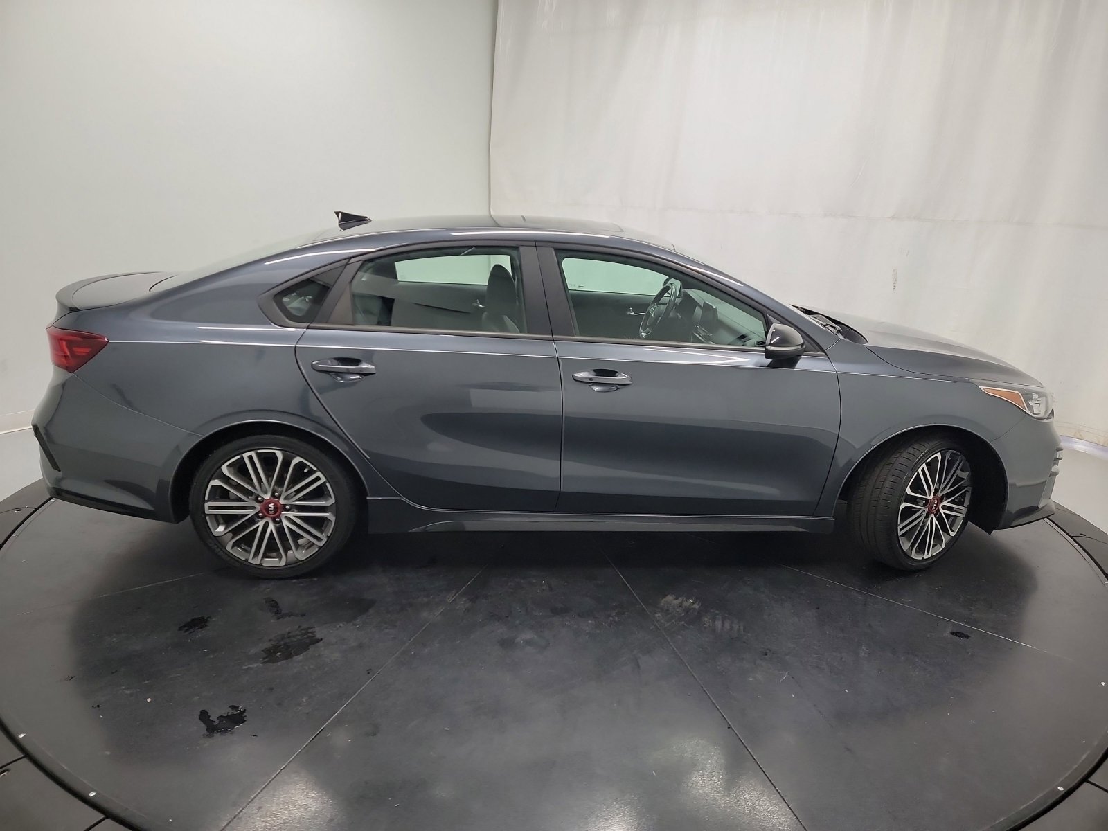 Used 2020 Kia Forte GT image 11