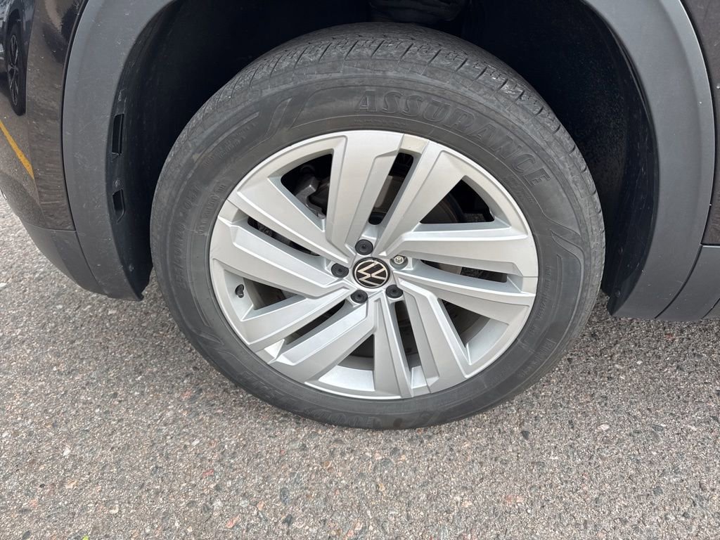 Used 2023 Volkswagen Atlas Cross Sport SE AWD/4WD image 10