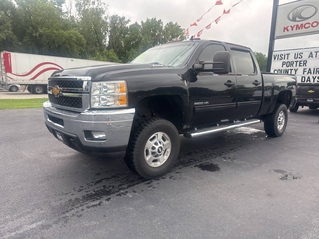 Used 2012 Chevrolet Silverado 2500 LT w/ Interior Plus Package AWD/4WD image 5