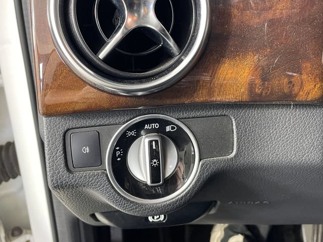 Used 2013 Mercedes-Benz GLK 350 4MATIC image 14