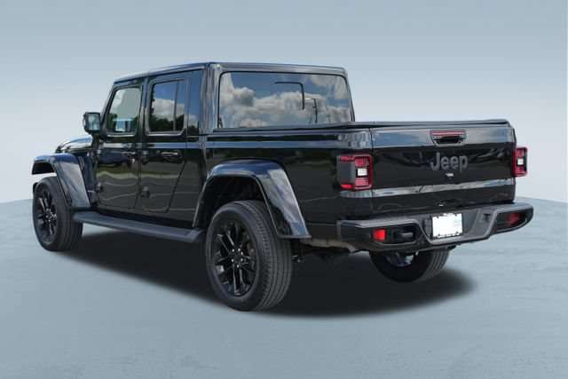 Used 2023 Jeep Gladiator Overland AWD/4WD image 6