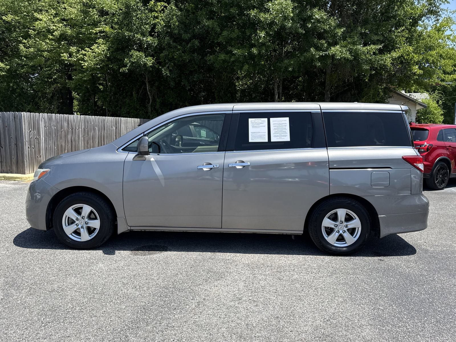 Used 2013 Nissan Quest SV w/ Value Cargo Pkg FWD image 3