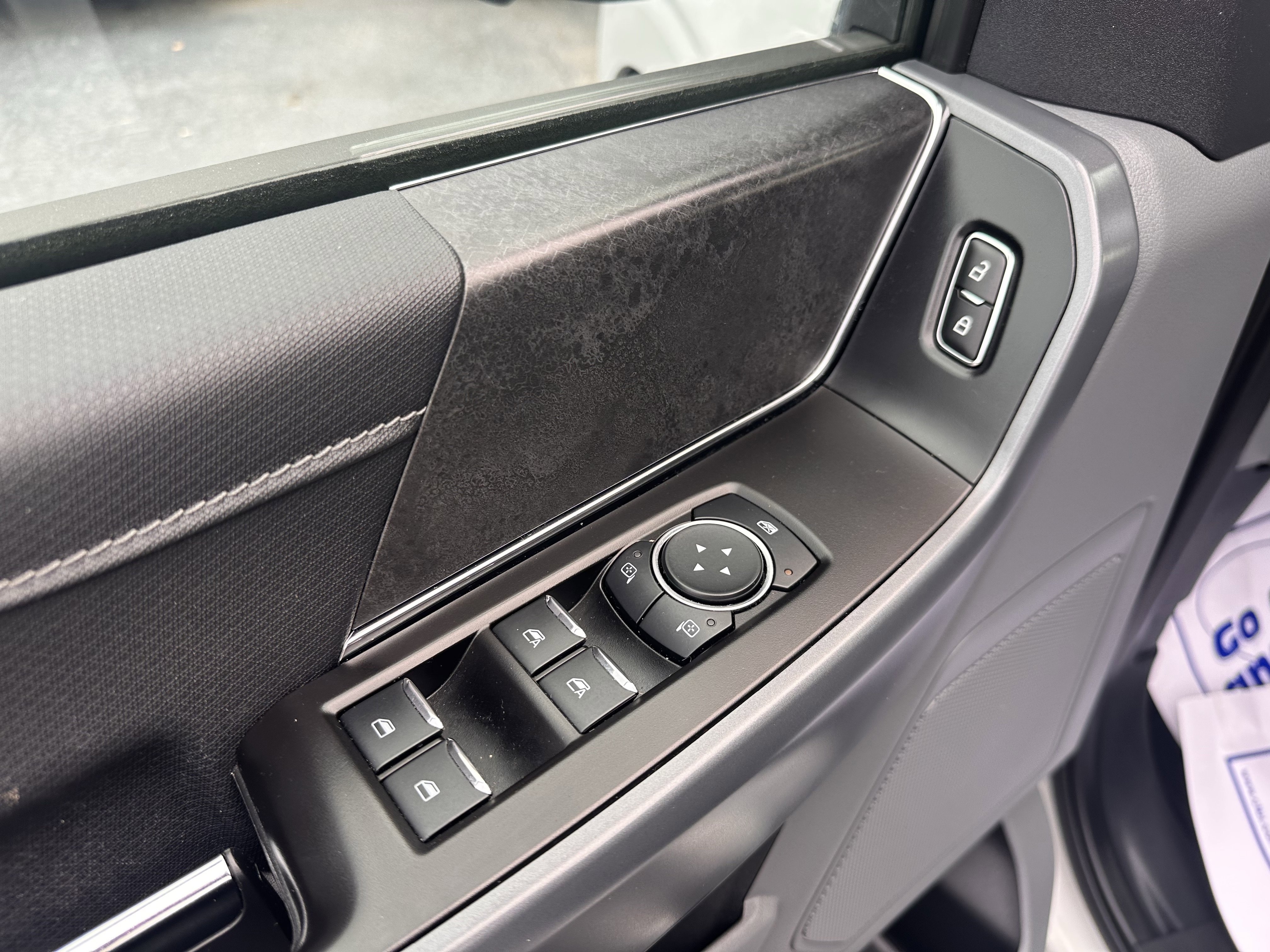 Used 2024 Ford F150 XLT w/ Mobile Office Package image 6