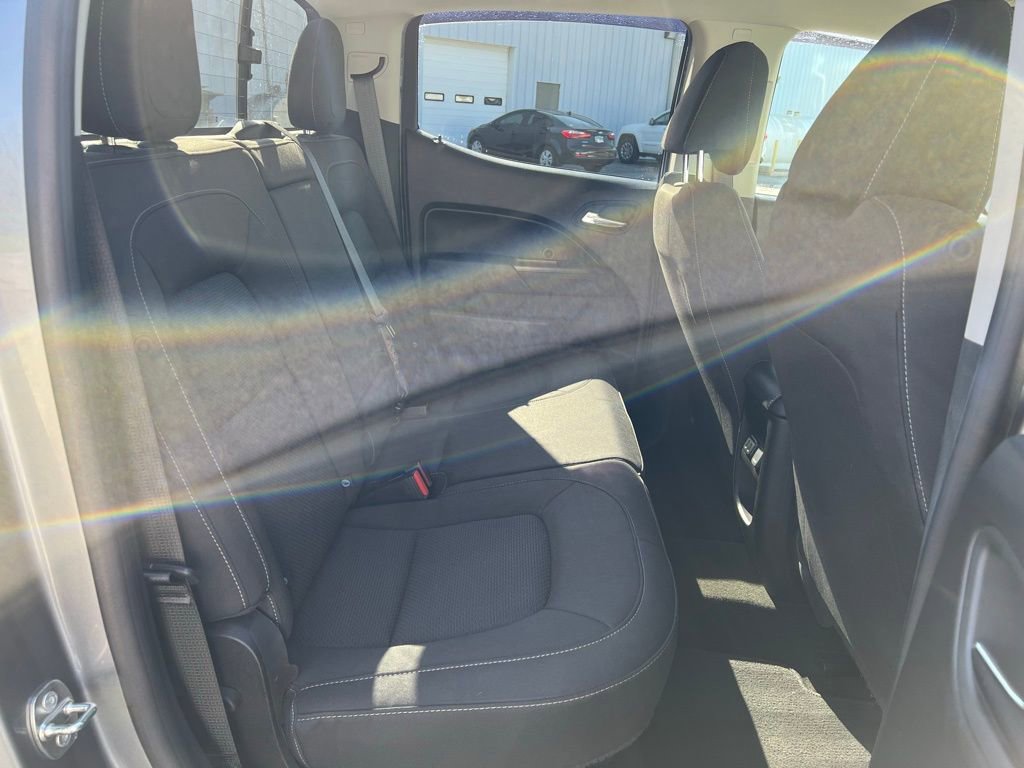 Used 2018 Chevrolet Colorado LT w/ LT Convenience Package RWD image 13