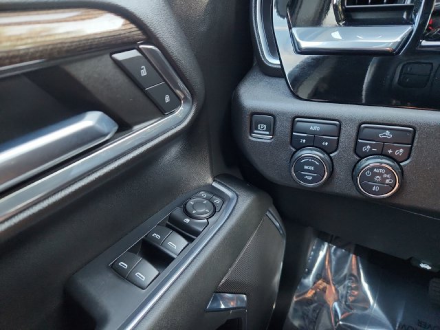 Used 2023 Chevrolet Silverado 1500 RST AWD/4WD image 37