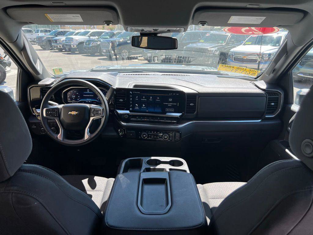 Used 2025 Chevrolet Silverado 3500 LT w/ All Star Edition image 22