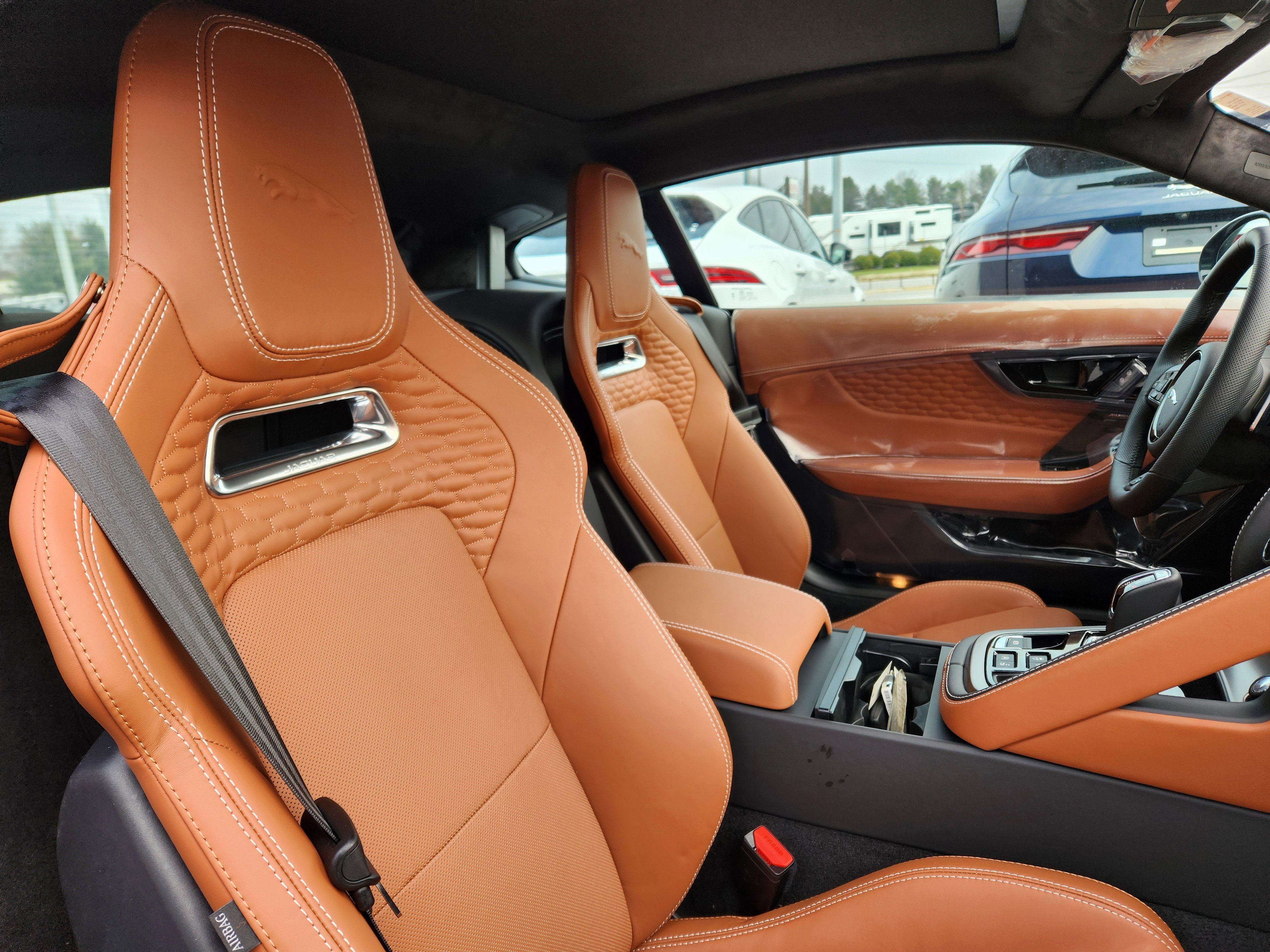 New 2024 Jaguar F-TYPE R AWD/4WD image 11
