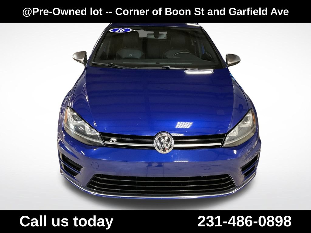 Used 2016 Volkswagen Golf R 4-Door AWD/4WD image 8
