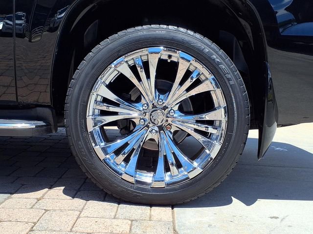 Used 2012 Cadillac Escalade EXT Luxury AWD/4WD image 8